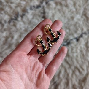 Vintage Black & Gold Anchor Earrings